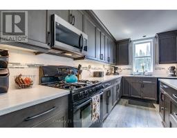 142 MUTUAL STREET N - 7