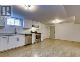 9 DUNCAN STREET - 24