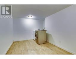 9 DUNCAN STREET - 33