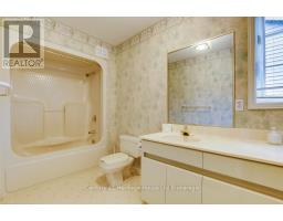 675 LANSDOWNE AVENUE - 26