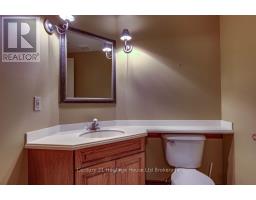 675 LANSDOWNE AVENUE - 31