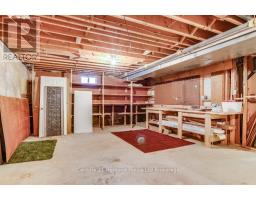 675 LANSDOWNE AVENUE - 34