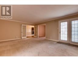 675 LANSDOWNE AVENUE - 4