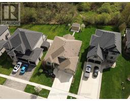 271 WEDGEWOOD DRIVE - 4