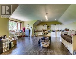 465653 CURRIES ROAD - 44