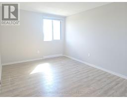 510 - 600 GRENFELL DRIVE - 11