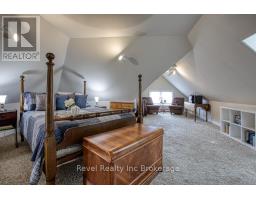 121 KING STREET W - 39