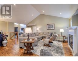 165 JUNO CRESCENT - 10