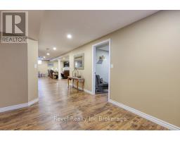 165 JUNO CRESCENT - 25