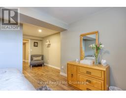 165 JUNO CRESCENT - 27