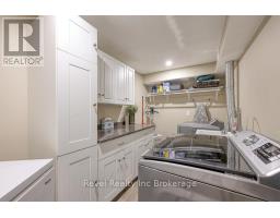 165 JUNO CRESCENT - 30