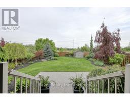 165 JUNO CRESCENT - 34