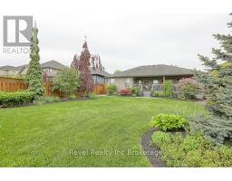 165 JUNO CRESCENT - 36