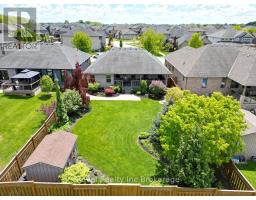 165 JUNO CRESCENT - 38