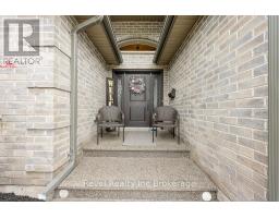 165 JUNO CRESCENT - 5