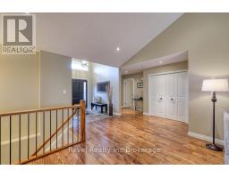 165 JUNO CRESCENT - 6