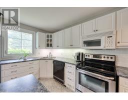 9 GRENVILLE STREET - 24