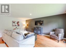 9 GRENVILLE STREET - 26