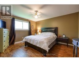 9 GRENVILLE STREET - 33