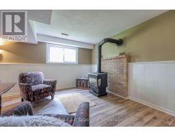 9 GRENVILLE STREET - 39