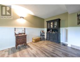 9 GRENVILLE STREET - 40