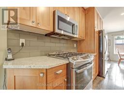7 OTTERVIEW DRIVE - 16