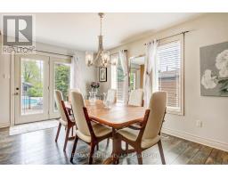 7 OTTERVIEW DRIVE - 19