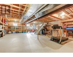 7 OTTERVIEW DRIVE - 23