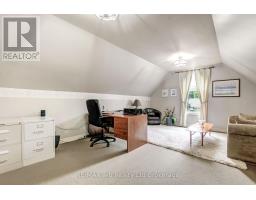 7 OTTERVIEW DRIVE - 29