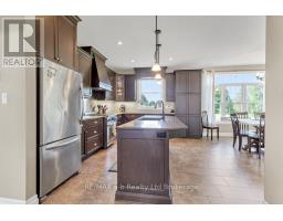 210 BEACH LANE - 10