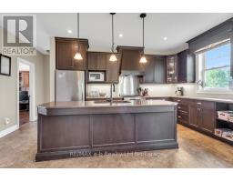 210 BEACH LANE - 9