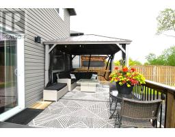 19 SANDY COURT - 33
