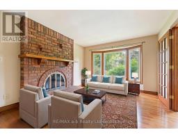 75 GLENN AVENUE N - 11