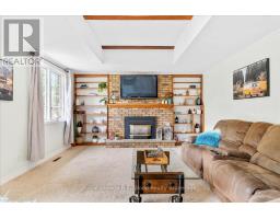 24 NORFOLK STREET - 22