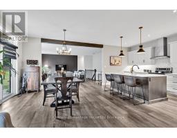 584854 BEACHVILLE ROAD - 10