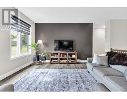 584854 BEACHVILLE ROAD - 12