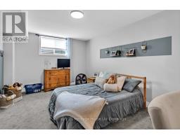584854 BEACHVILLE ROAD - 32