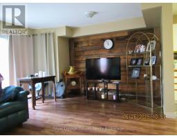 48 CANROBERT STREET - 2