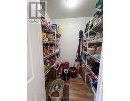 2234 THORNICROFT CRESCENT - 14