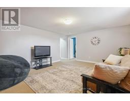 2234 THORNICROFT CRESCENT - 21