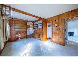 11 ROSS STREET - 7