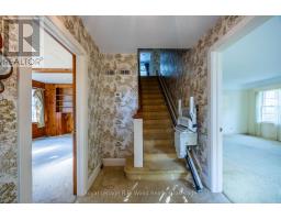 11 ROSS STREET - 8