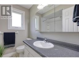528 SPRINGBANK AVENUE N - 33