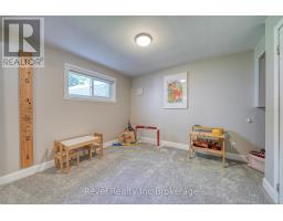 5 DEAN CRESCENT - 29