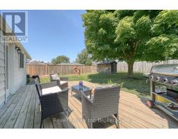 5 DEAN CRESCENT - 38