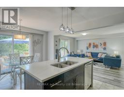 43 ROBERT SIMONE WAY - 16