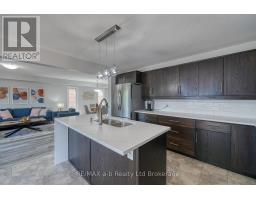 43 ROBERT SIMONE WAY - 17