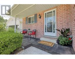 44 MOULTON COURT - 7