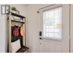 44 MOULTON COURT - 8