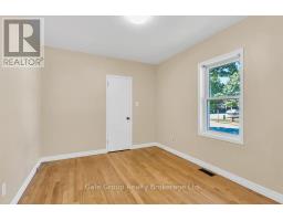 253 JOHN STREET N - 12